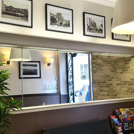 Mistral Saint Roch 酒店 蒙彼利埃