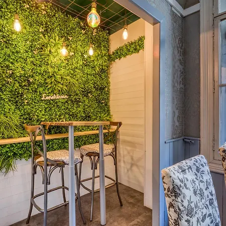 Mistral Comedie Saint Roch Отель