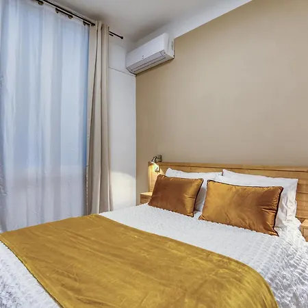 Mistral Comedie Saint Roch Отель