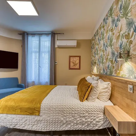 Mistral Comedie Saint Roch Монпелье