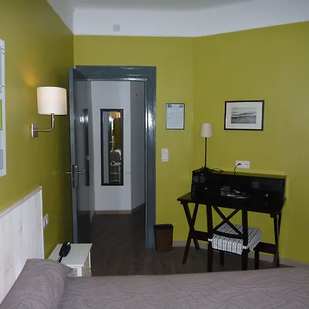 Mistral Comedie Saint Roch Отель Монпелье