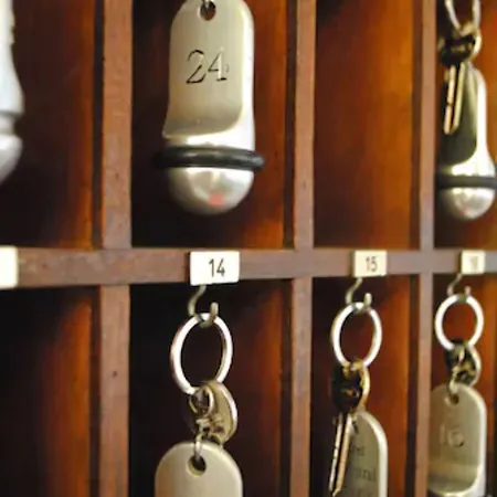 Mistral Comedie Saint Roch Отель