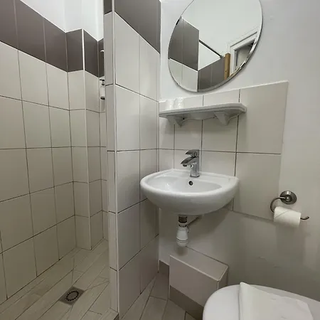 Mistral Comedie Saint Roch