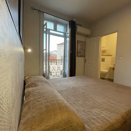 Отель Mistral Comedie Saint Roch Монпелье