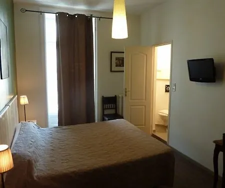 Mistral Comedie Saint Roch 2* Montpellier