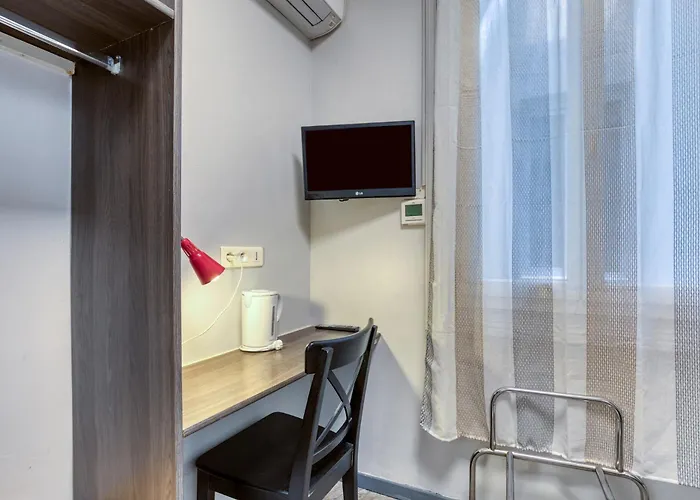 Mistral Comédie Saint Roch 2* Montpellier