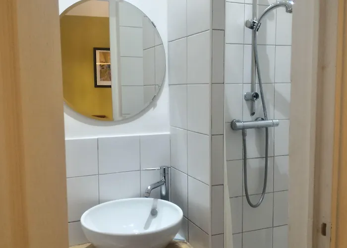 Hotel Mistral Saint Roch Отель 2*