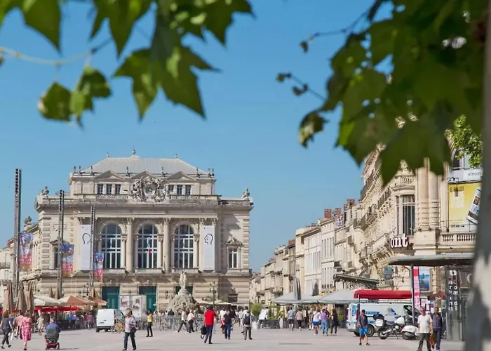 Hotel Mistral Saint Roch Отель