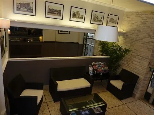 Mistral Comédie Saint Roch Hotel Montpellier