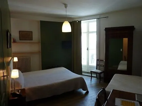 Mistral Comédie Saint Roch 2* Montpellier